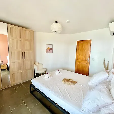 فيلة Selfoss Vue 300m De La *