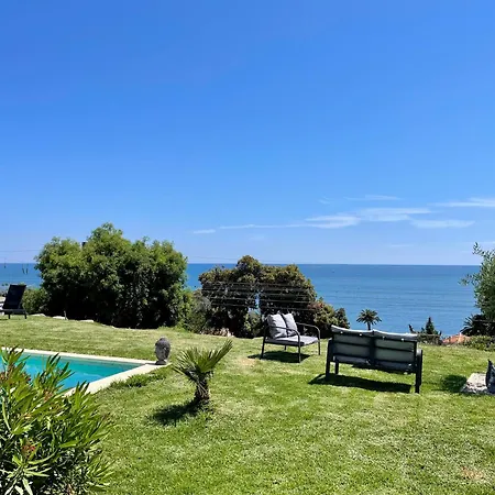 فيلة Selfoss Vue 300m De La