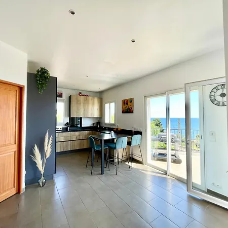 Selfoss Vue 300m De La فيلة Saint-Raphaël