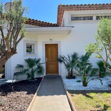 Selfoss Vue 300m De La فيلة *