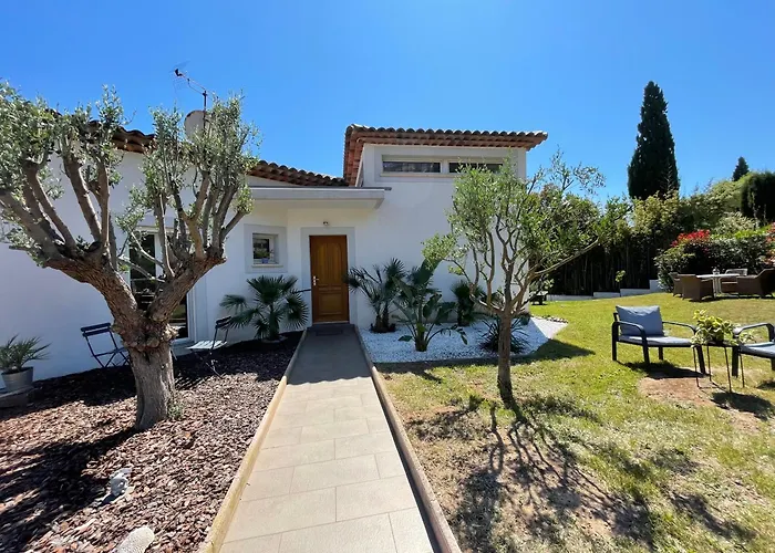 Selfoss Vue 300m De La * Saint-Raphaël